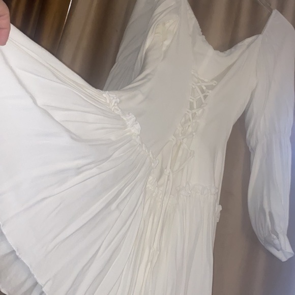 Perfect summary White Dress “Romance” Nonna Colecftion Dubai Mall NWT - Picture 17 of 17